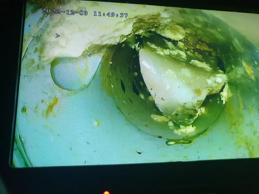 배관 카메라로 확인한 내부 오염 상태